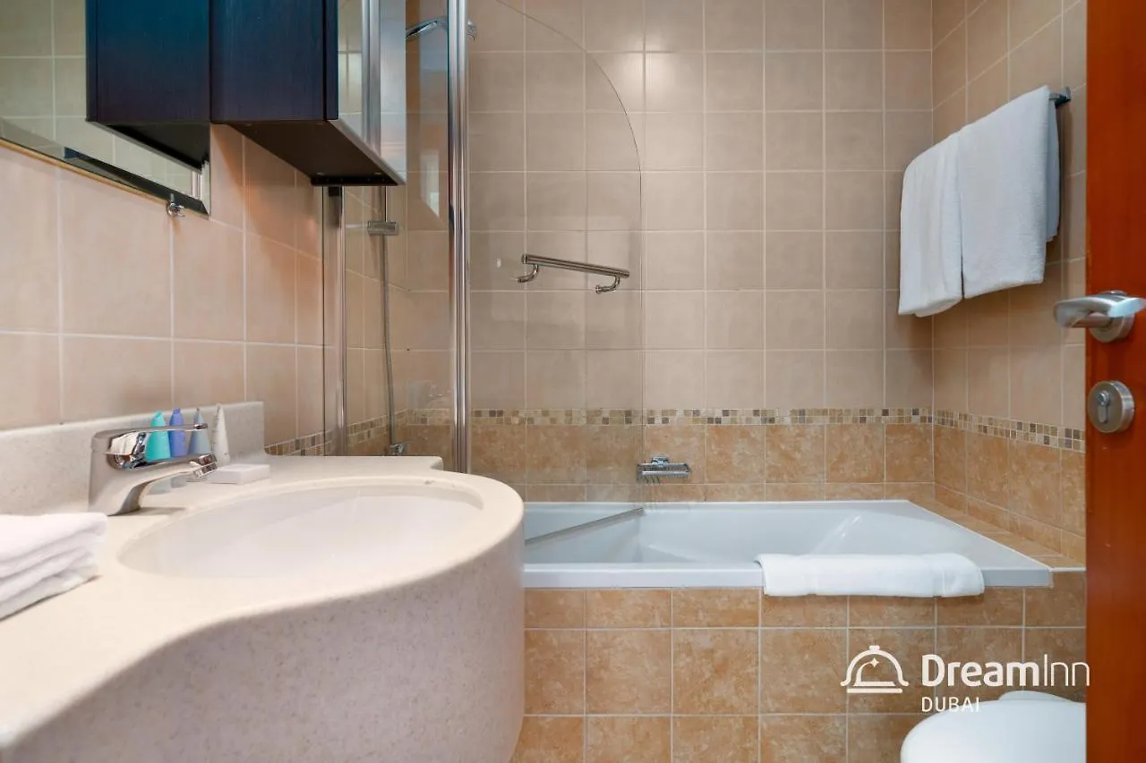 Dream Inn Apartments - Marina View Tower Dubai